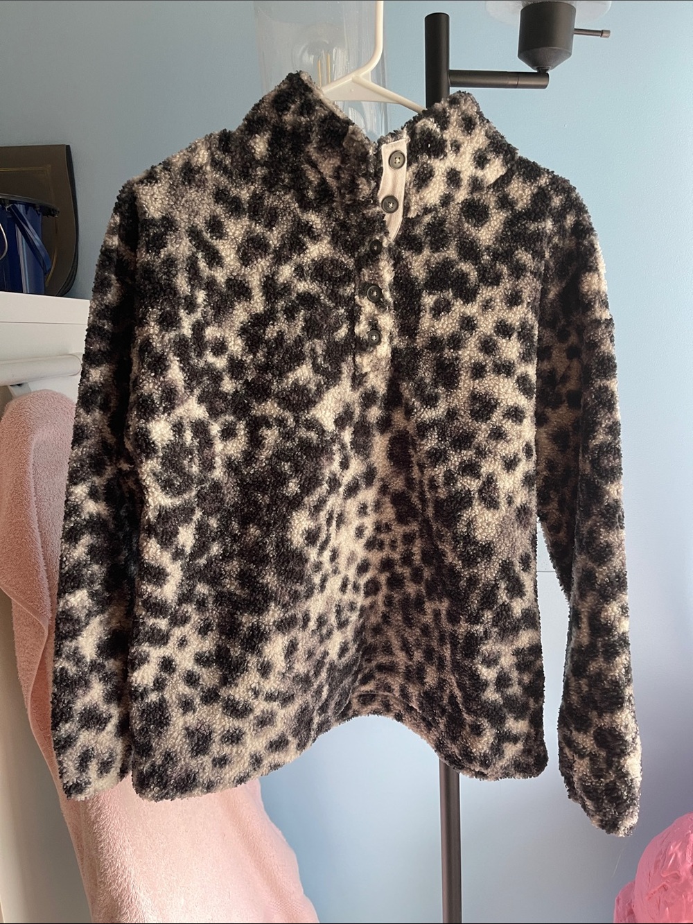 LOFT Black & White Leopard Plush Pullover